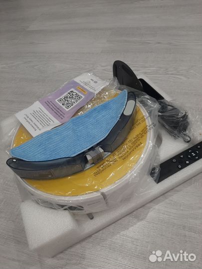 Робот-пылесос iBoto SMART