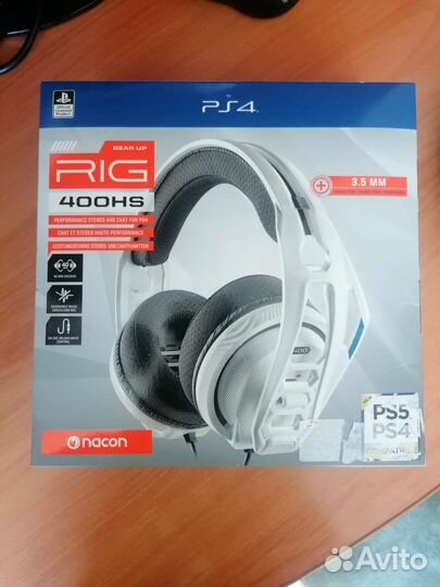 Наушники с микрофоном