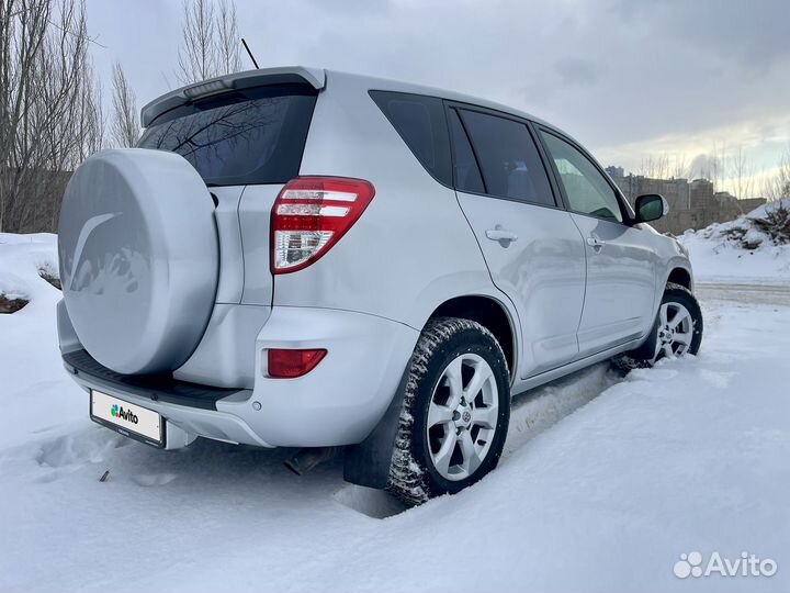 Toyota RAV4 2.0 CVT, 2010, 120 000 км