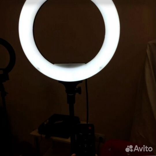 Кольцевая лампа для Косметолога + Пульт
