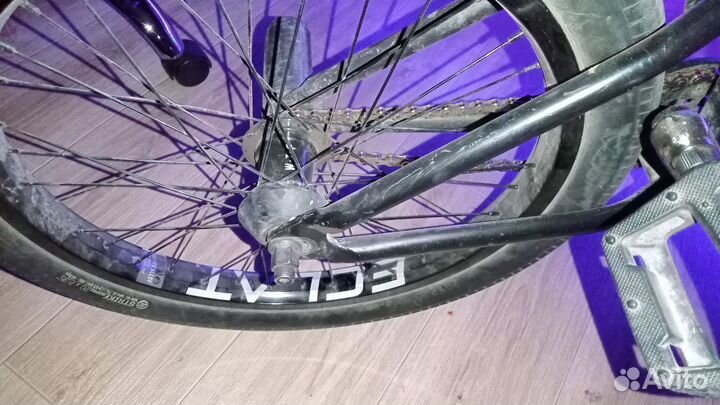Трюковой велосипед BMX