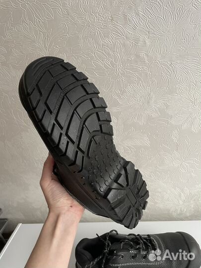 Спецобувь мужская 43 размер