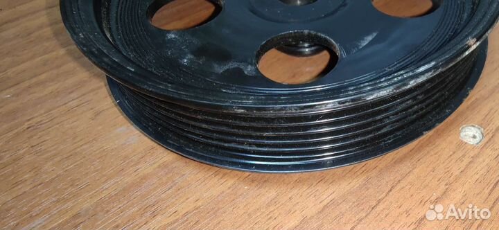 Шкива насоса гур Ford Transit