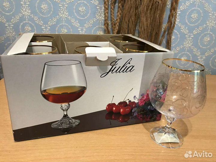 Хрустальные бокалы