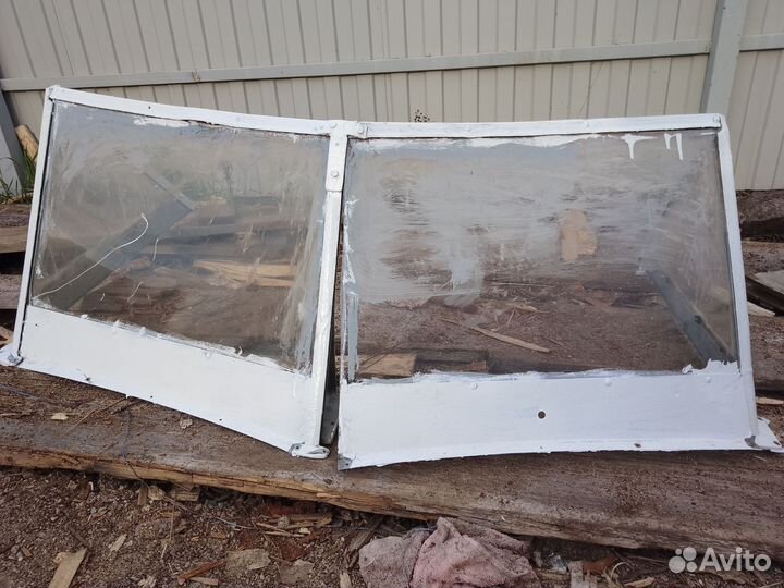 Ветровое стекло на прогресс 4