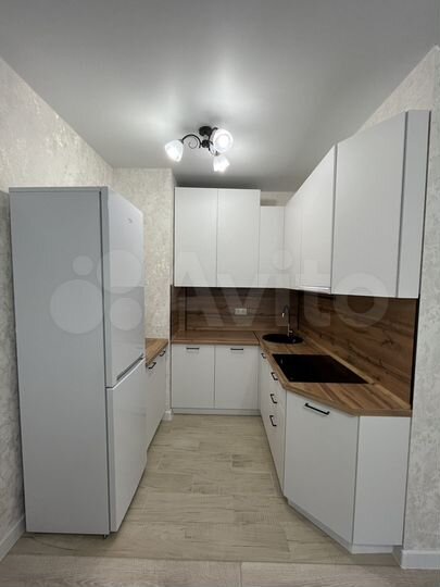 2-к. квартира, 41 м², 3/21 эт.