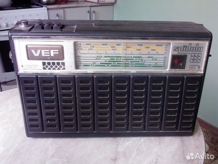 Радиоприемник VEF Spidola 232 с FM