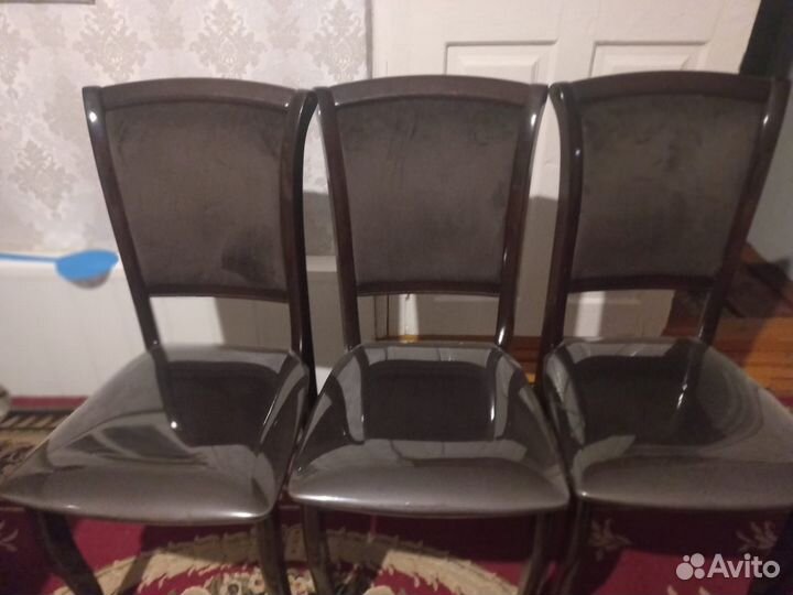 Стол со стульями бу