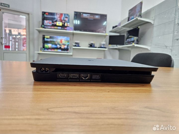 Sony Playstation 4 Slim 1TB