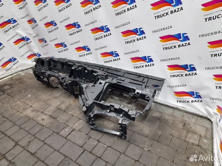 Стелаж панели Volvo FH