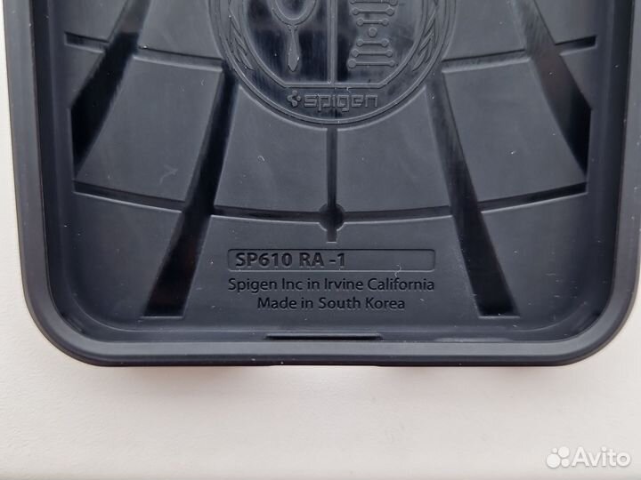 Чехол Spigen Samsung galaxy s22