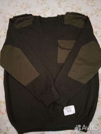 Свитер военный