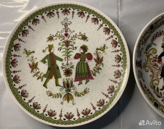 Немецкие Настенные Тарелки Кавалер и Дама