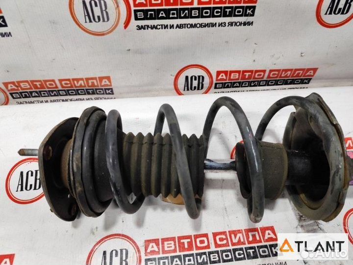 Стойка передняя правая toyota platz