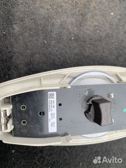 Плафон освещения салона ford focus 3