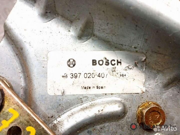 Моторчик заднего стеклоочистителя (дворника)