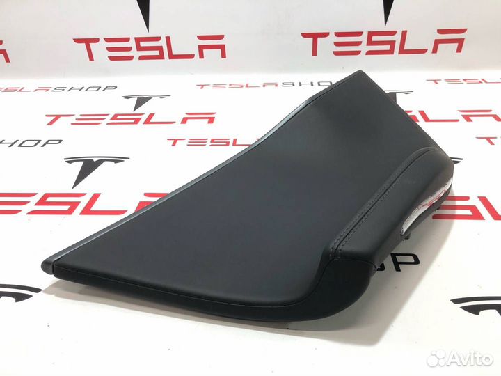 Карман карты двери Tesla Model S рест. 2018
