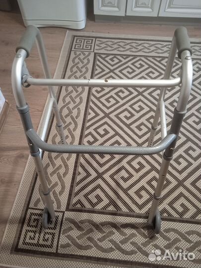 Ходунки для взрослых бу складывающиеся