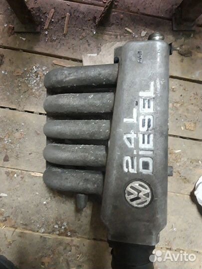 Колектор впускной vw t4 2.4 и другие запчасти