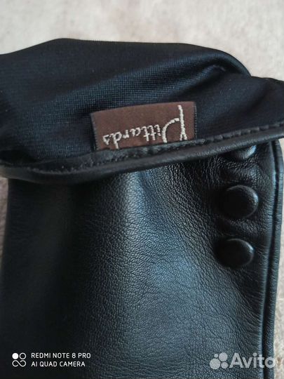 Новые кожаные перчатки на шёлковом подкладе