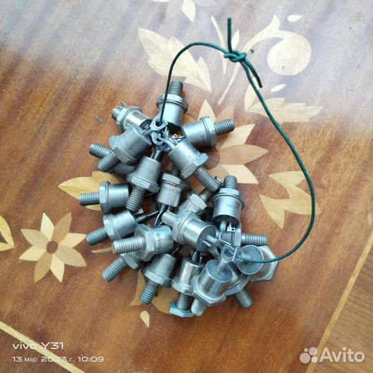 Тиристоры Т142-80