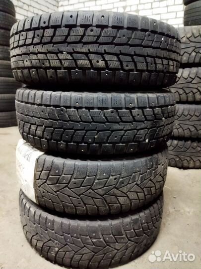 Dunlop SP Winter Ice 01 175/70 R13