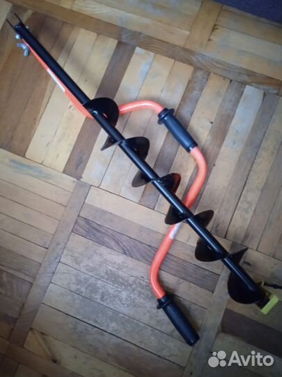 Ледоруб для рыбалки