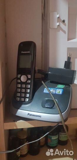 Телефон panasonic