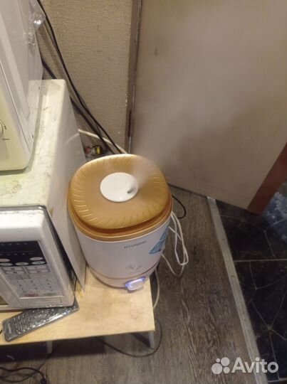 Увлажнитель воздуха huindai 4 л. 300 м л