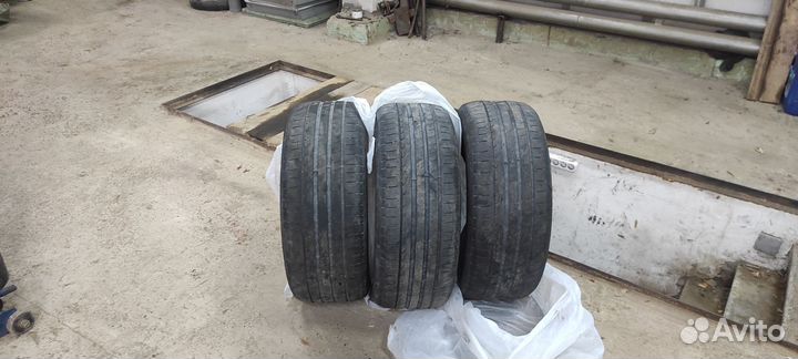 Minerva 109 245/40 R20