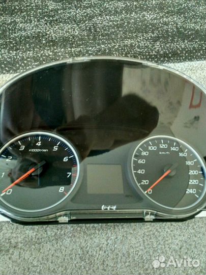Щиток приборов Mitsubishi Outlander III