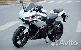 Электромотоцикл R3 Yamaha