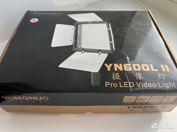 Видеосвет Yongnuo YN-600 L II LED (3200-5500K)
