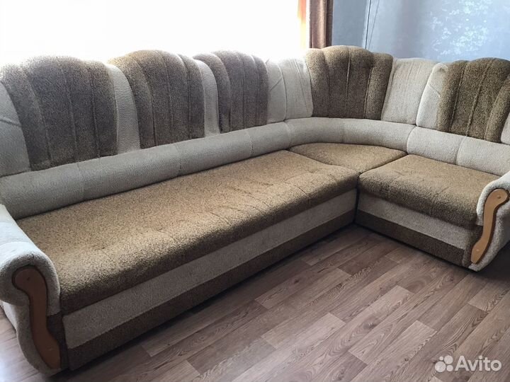 Угловой диван