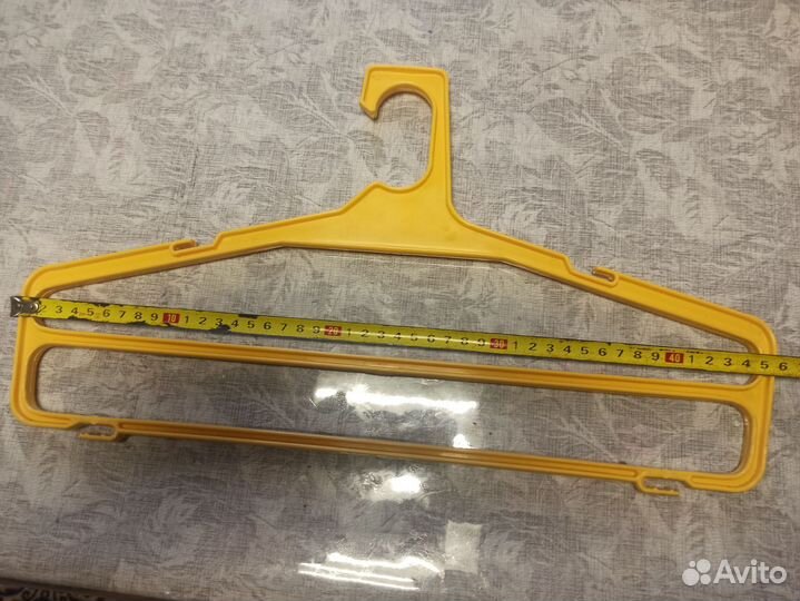 Вешалки плечики новые