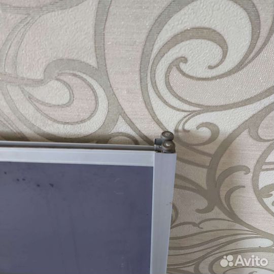 Зеркало техническое на колёсиках