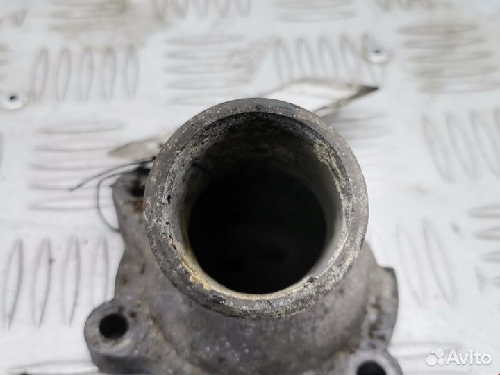 Корпус термостата Toyota Corolla Verso рест. 2005