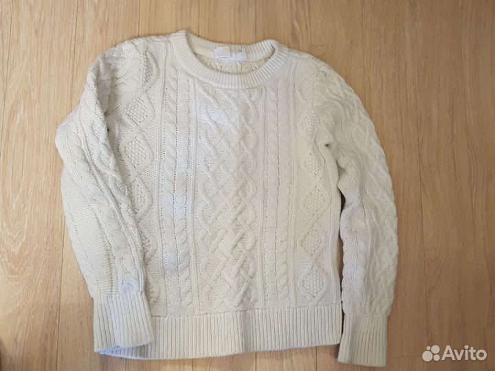 Свитер