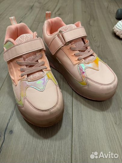 Кроссовки ролики