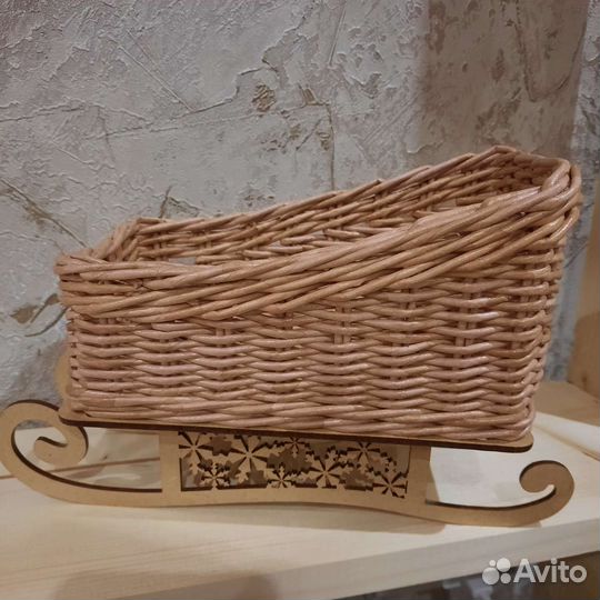 Сани плетеные. Оригинальный подарок. Новый год