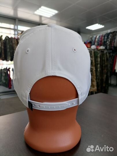 Бейсболка Imperial белая