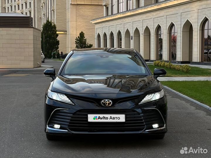 Toyota Camry 2.5 AT, 2021, 70 000 км