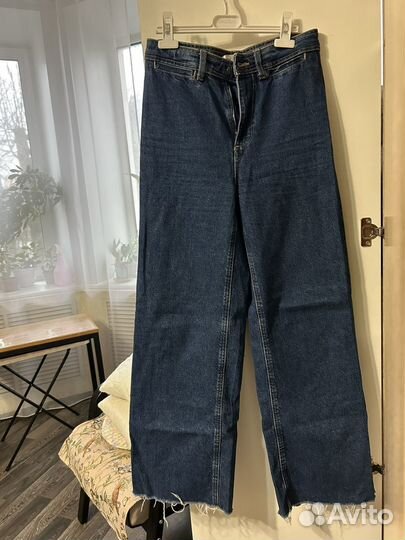 Джинсы s