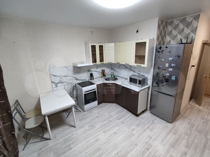 1-к. квартира, 46 м², 13/22 эт.