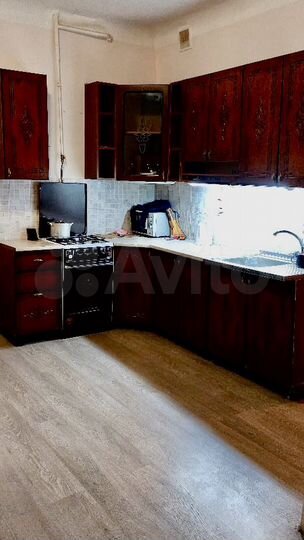 1-к. квартира, 42 м², 1/3 эт.