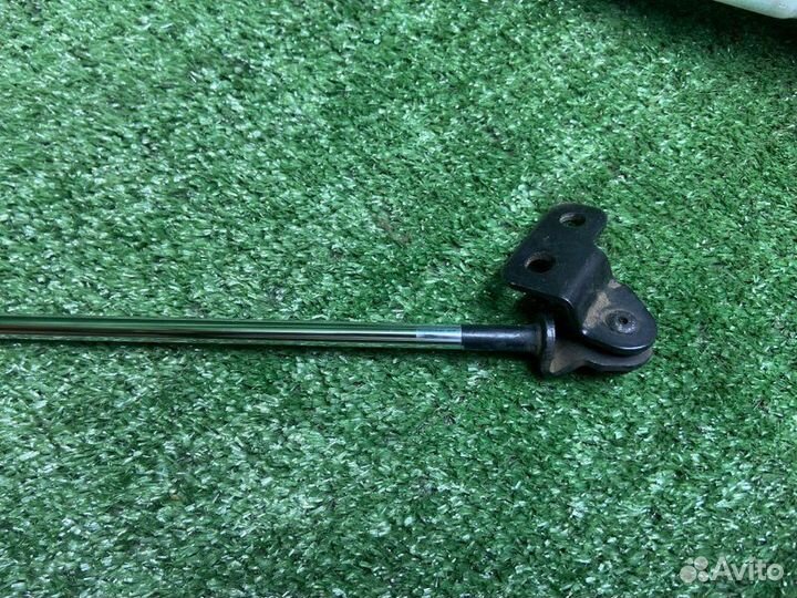 Амортизатор багажника Kia Rio 1