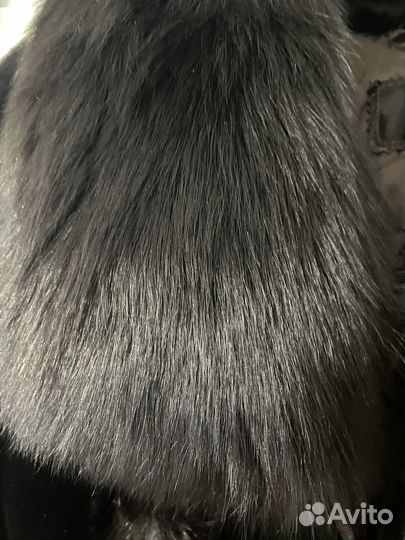 Шуба мутоноваяс песцом