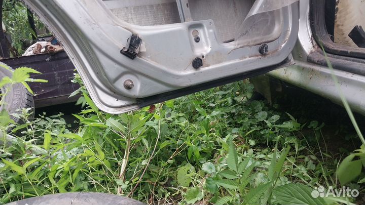 Дверь на skoda octavia