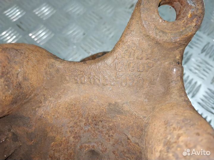 Ступица передняя правая Mercedes-Benz Sprinter