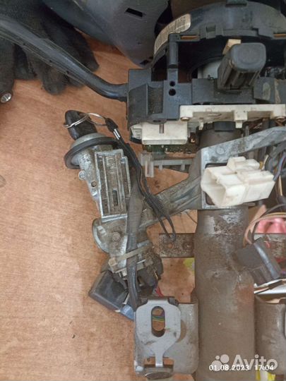 Замок зажигания Daihatsu Terois J100